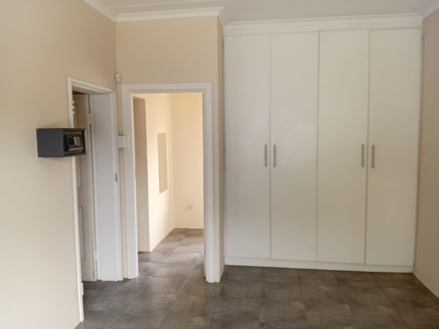 3 Bedroom Property for Sale in Vincent Eastern Cape